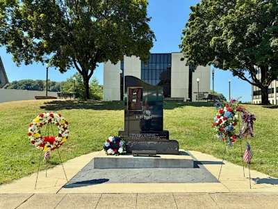 Adamses observe 25th anniversary of Sept. 11